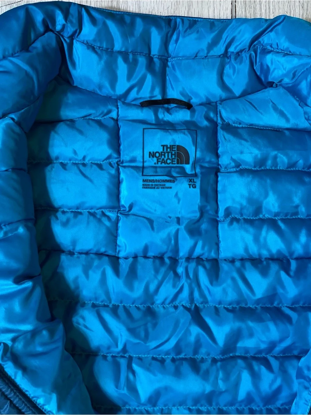 The North Face Men’s Blue Puffer Vest - Size XL